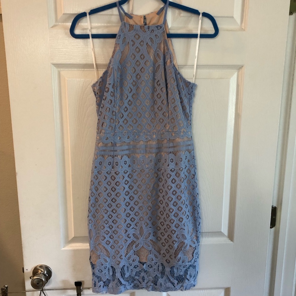 Lulu’s Steal A Kiss size medium periwinkle dress